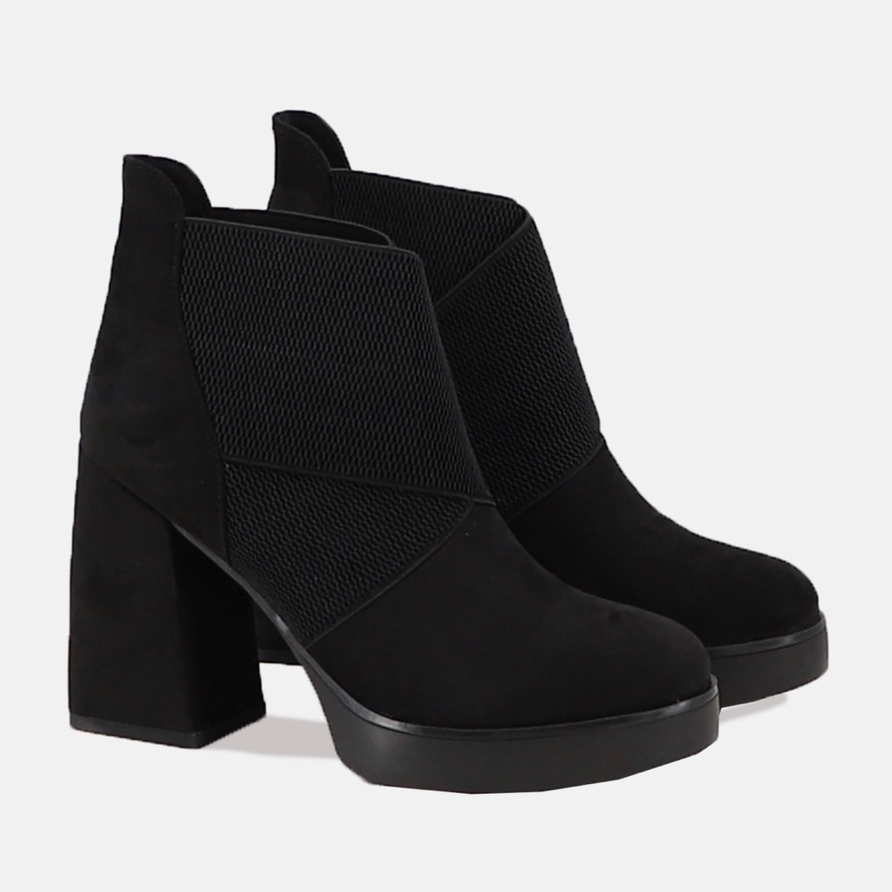 Women’s Platform Stretch Ankle Boot in Black Faux Leather